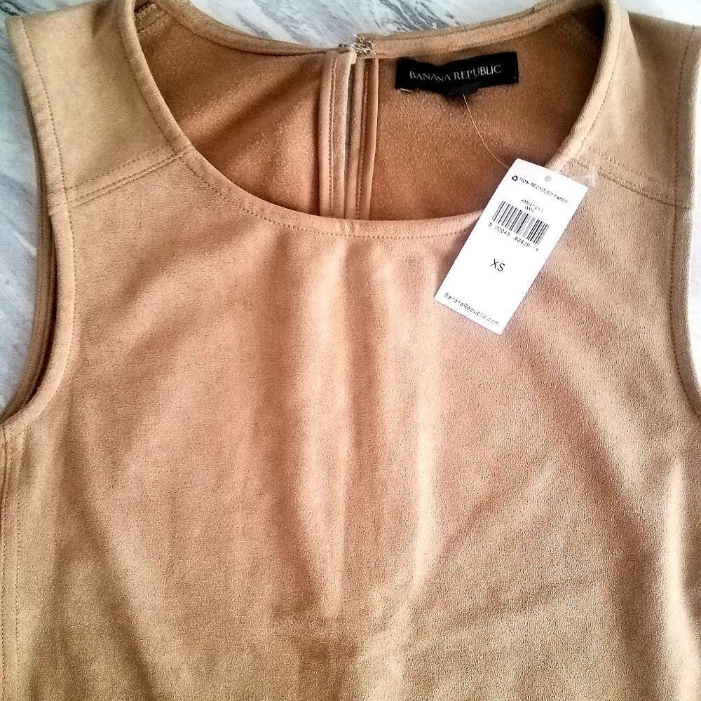 🌟Final Price NWT | Banana Republic | Vegan Suede Cropped Shell | Tan | XS